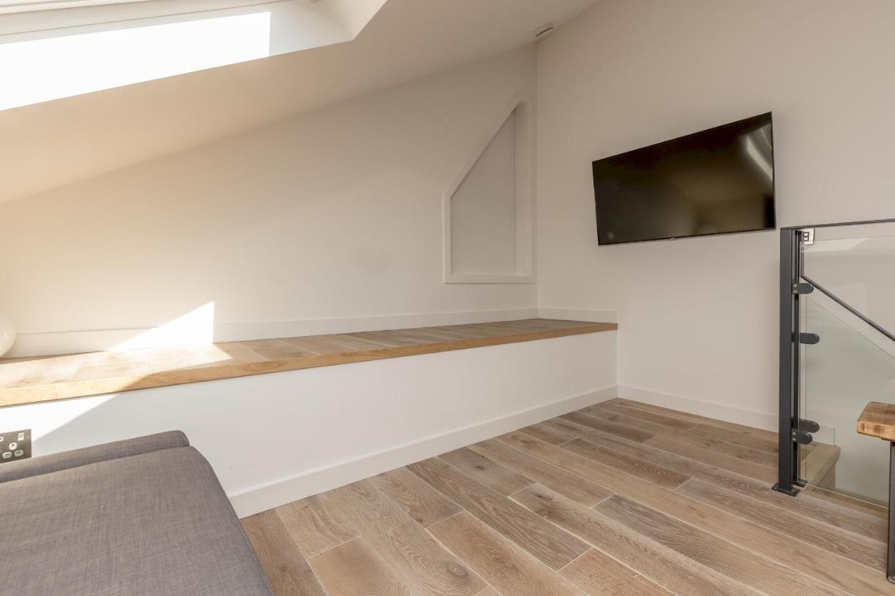 Pass The Keys Stunning 3 Bed Loft Style Apt With Free Parking Edinburgh Exterior photo