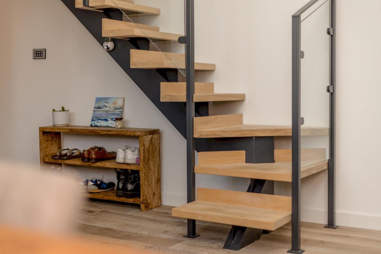 Pass The Keys Stunning 3 Bed Loft Style Apt With Free Parking Edinburgh Exterior photo
