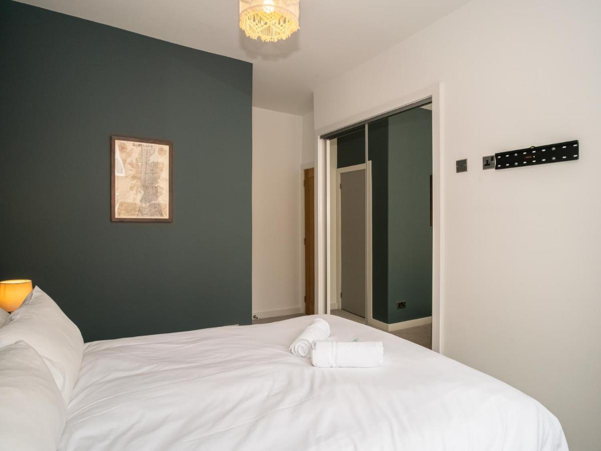 Pass The Keys Stunning 3 Bed Loft Style Apt With Free Parking Edinburgh Exterior photo