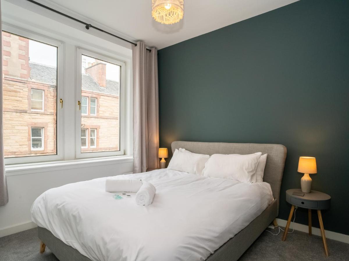Pass The Keys Stunning 3 Bed Loft Style Apt With Free Parking Edinburgh Exterior photo